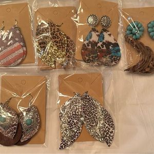 6 pairs of Earrings Lot